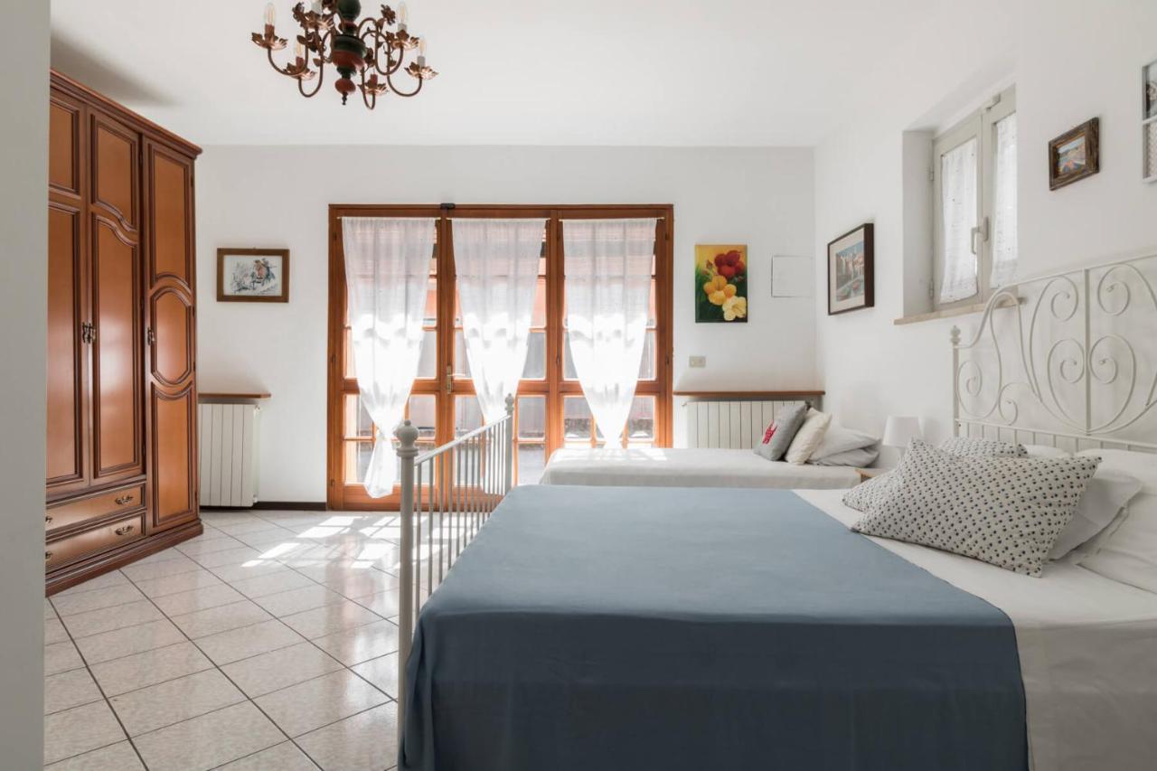 Villa Francesco Appartamento La Ruota Desenzano del Garda Exterior photo